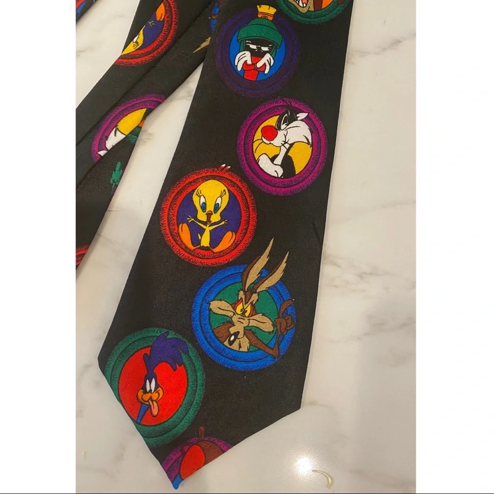 Looney Tunes Tie Black Bugs Bunny Sylvester Porky Pig Retro Cartoon Kidcore